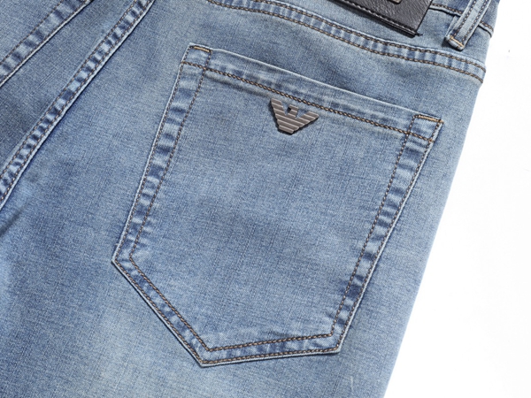 ブランドジーンズ角部分ディテール